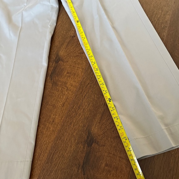 Brooks Brothers Chino Pants Mens 36x30 Beige Clark Advantage Stretch Casual - Picture 6 of 6